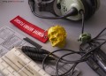 Macierewicz - Brelok_RemoveBeforeFlight 15a.jpg