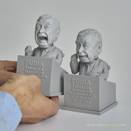 Kaczyński - "Furia". Rzeźba naciskana